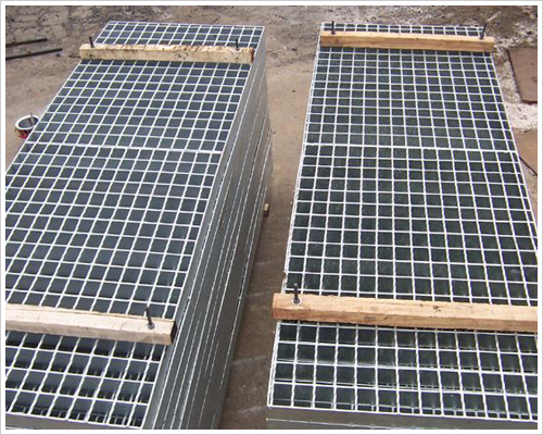 安徽鋼格板用量驚人，帶動(dòng)新一輪經(jīng)濟(jì)熱潮-安徽鋼格板廠家